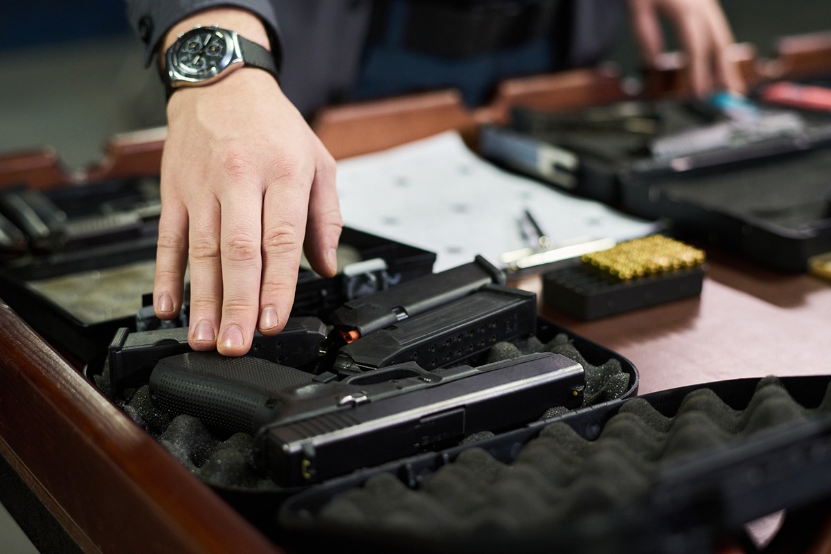 Delaware Pushes to Keep Under-21 Gun Ban Challenge on Hold