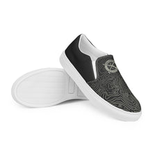 Load image into Gallery viewer, Men’s Slip-On Canvas Shoes - Dark Topo
